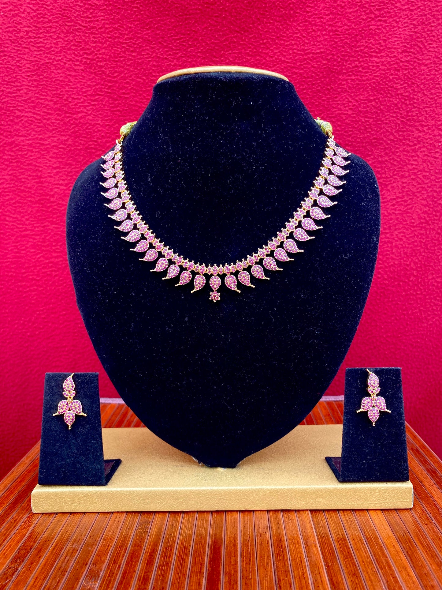 Petal Charm Necklace Set