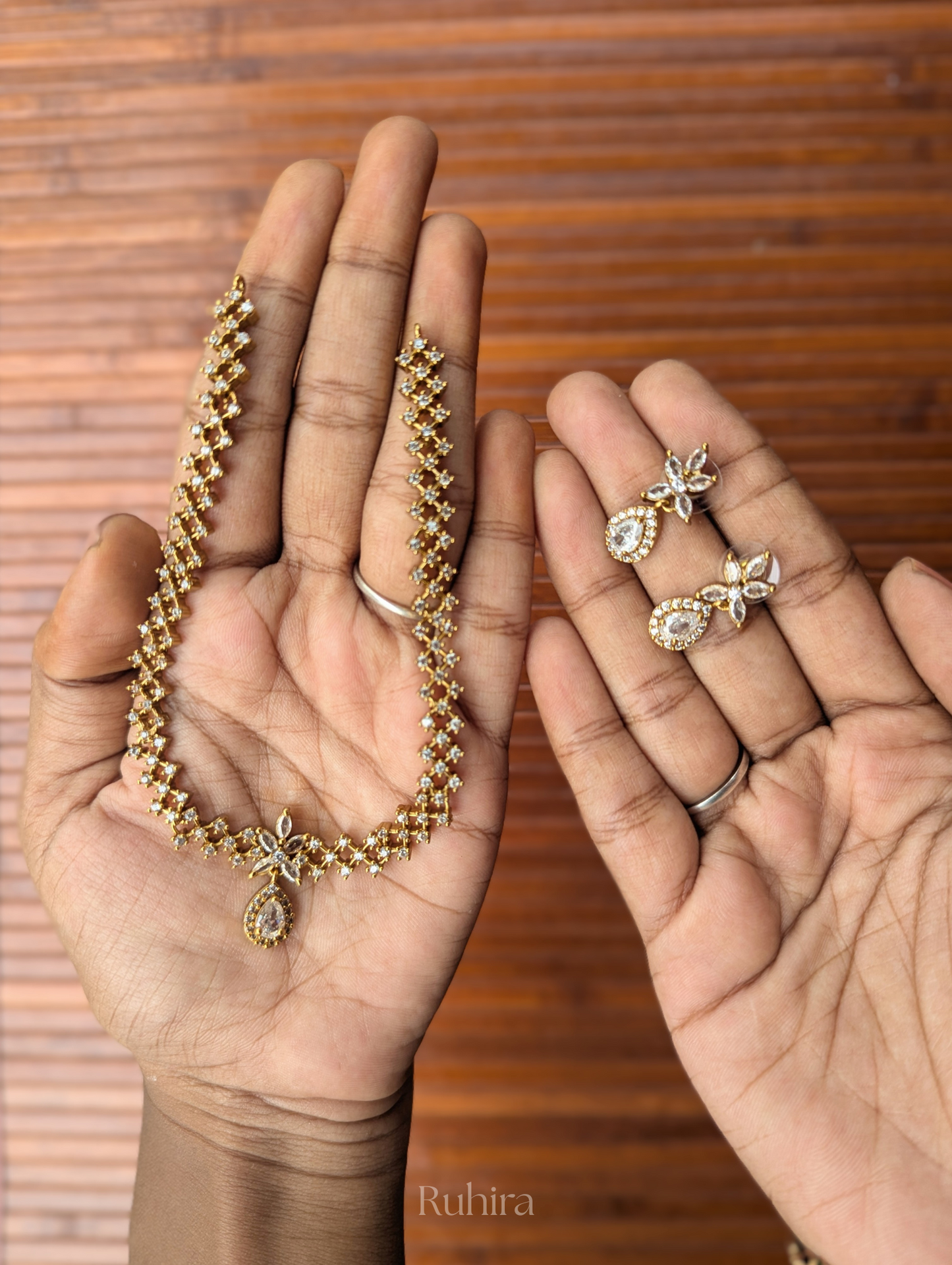 Crystal Crisscross Necklace Set