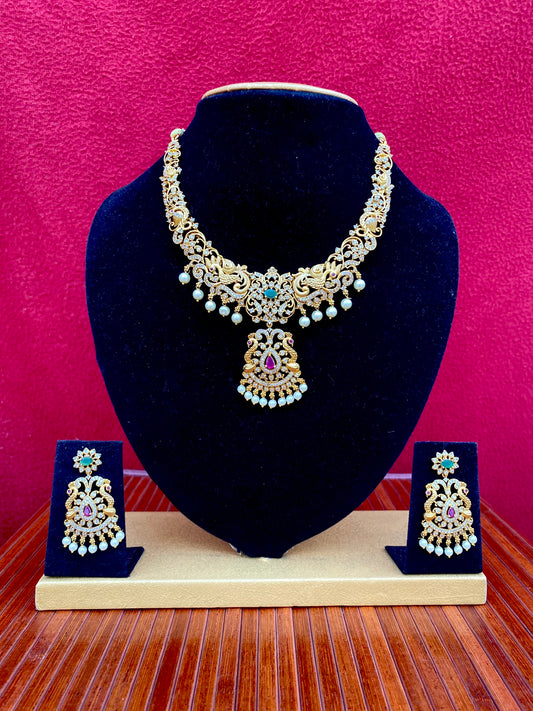 Ira Antique Necklace Set
