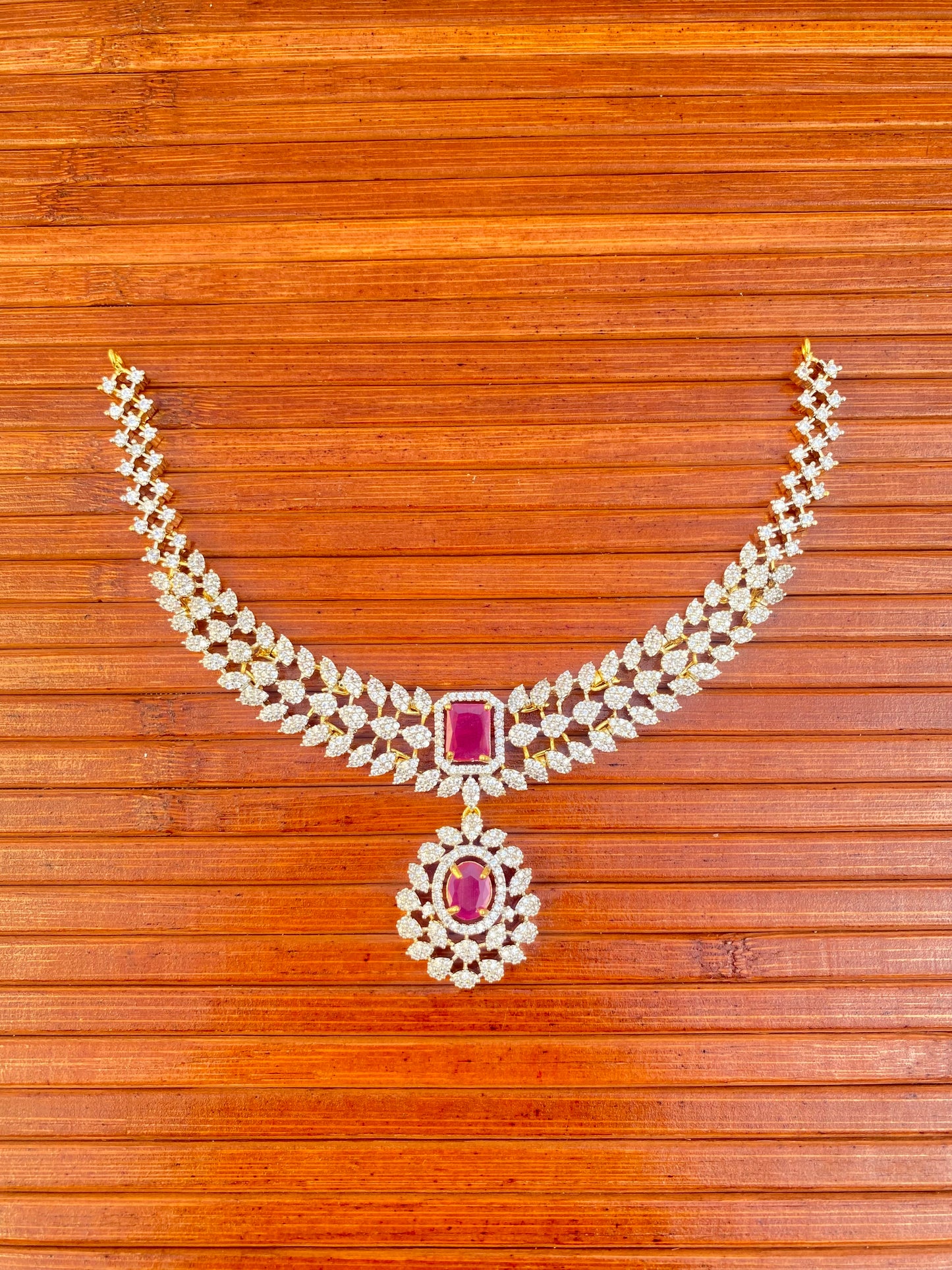 Aarohi AD Necklace Set