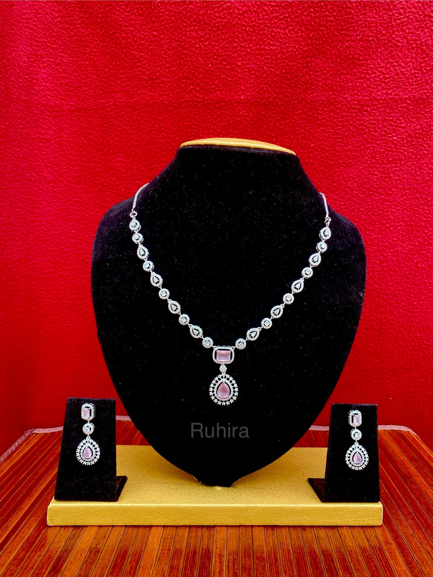 Adhira AD Necklace Set