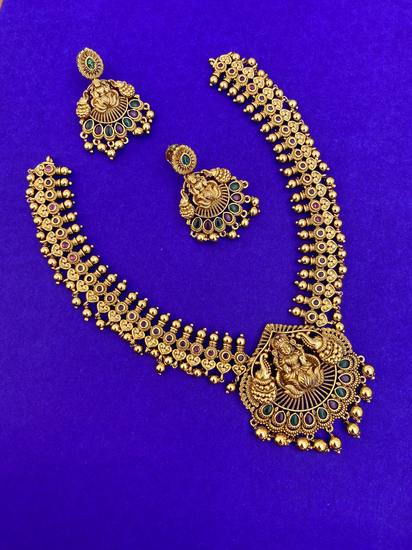 Yamini Antique Necklace Set