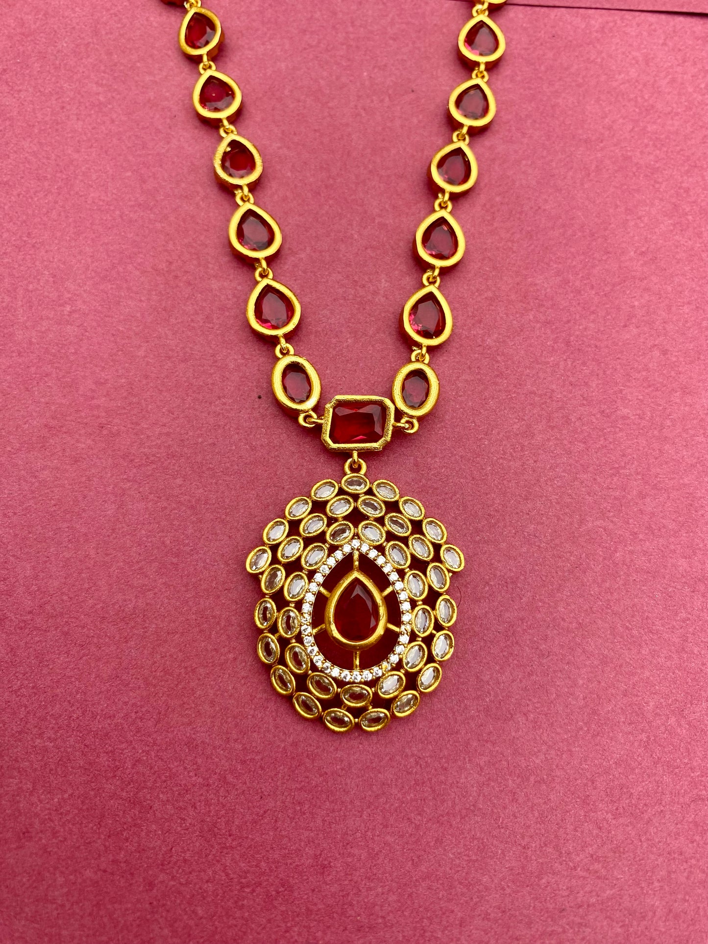Regal Raaga Necklace Set