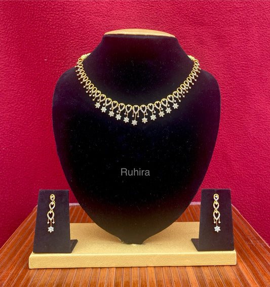 Loop and Star Drop Necklace Set