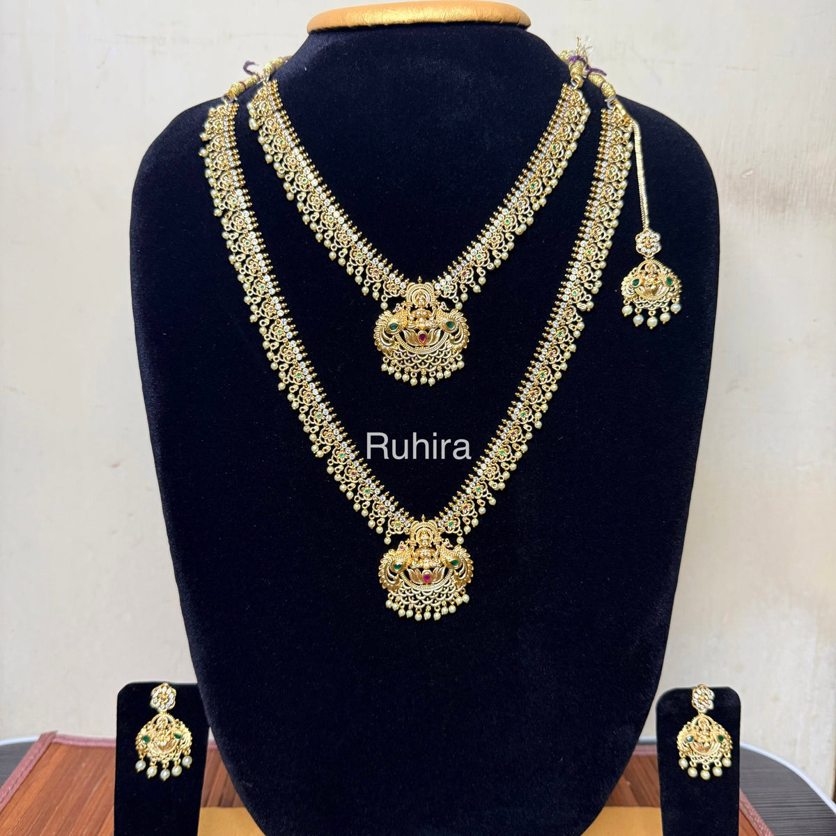 Sriya Lakshmi Temple Jewellery Set