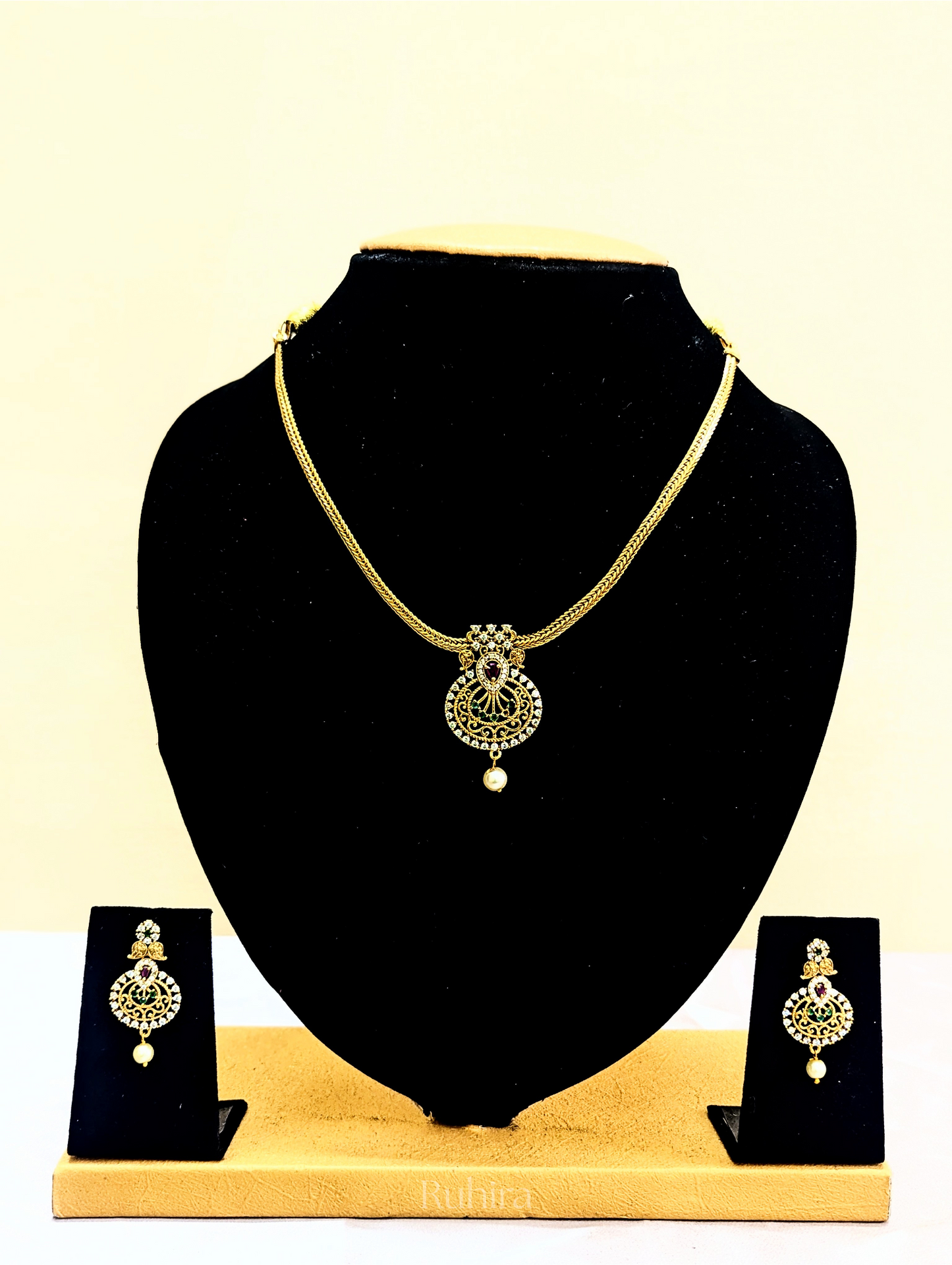 Peacock Grace Antique Necklace Set