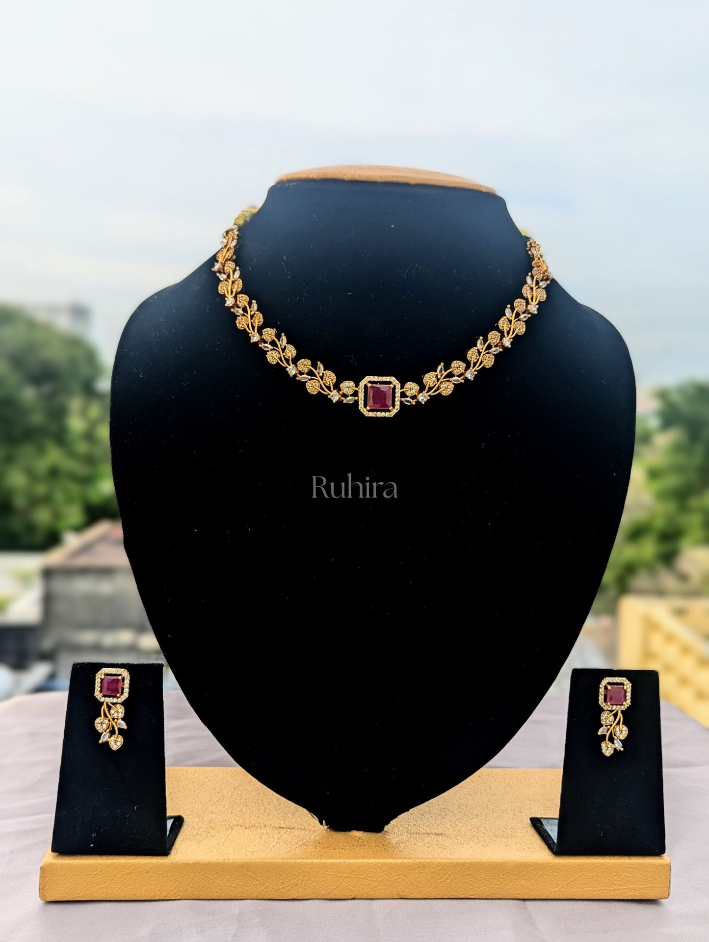 Twilight Leaf Necklace Set