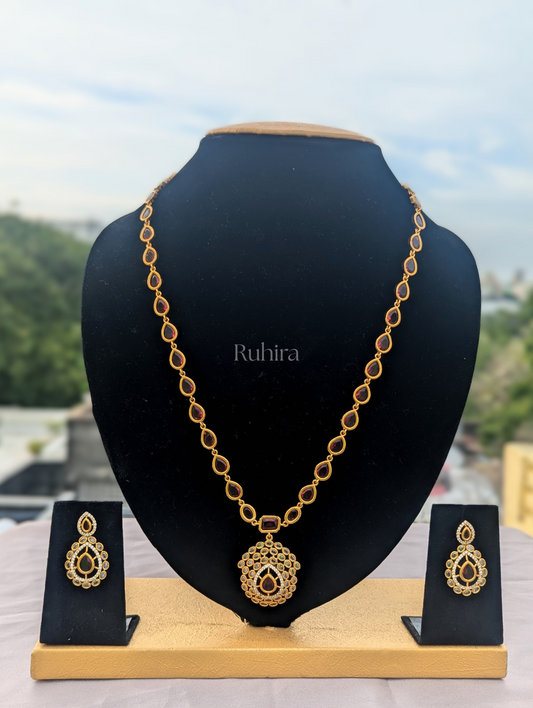 Regal Raaga Necklace Set
